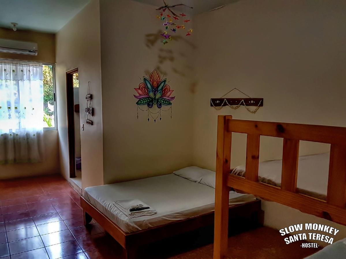 Slow Monkey Hostel Playa Santa Teresa  Eksteriør billede